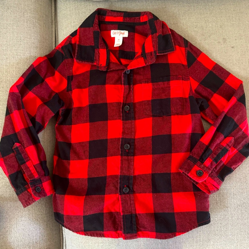 Boys 5T Red and Black Button Down Flannel Cat & Jack EUC